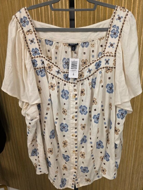 Torrid Womens Cottage Floral Embroidered Peasant Top Size 6X Cotton Linen Blend - Picture 1 of 6